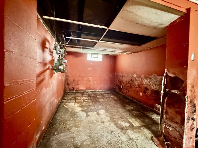 Additional basement room at 510 Richards Road
